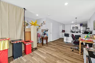 2338 W 18th Pl, Chicago, IL 60608 - Photo 32