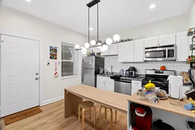 2338 W 18th Place, Chicago, IL 60608 - Photo 16