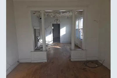 12341 S Parnell Avenue, Chicago, IL 60628 - Photo 8