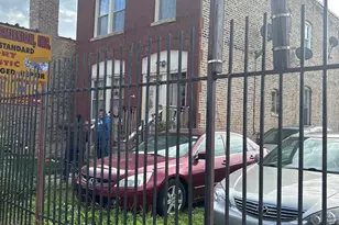 3553 W Cermak Rd, Chicago, IL 60623 - Photo 2