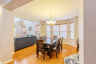 125 N Spruce Ave, Wood Dale, IL 60191 - Photo 10