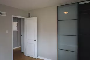 9433 Lincolnwood Dr, Evanston, IL 60203 - Photo 8