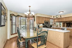 1489 Polo Ct, Bartlett, IL 60103 - Photo 4