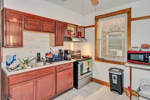 9534 S Bishop St, Chicago, IL 60643 - Photo 14