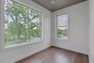 9100 Kenton Ave, Skokie, IL 60076 - Photo 30