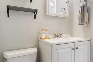 420 Berkshire Ave, Romeoville, IL 60446 - Photo 12