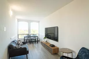 1401 E 55th St, Chicago, IL 60615 - Photo 2