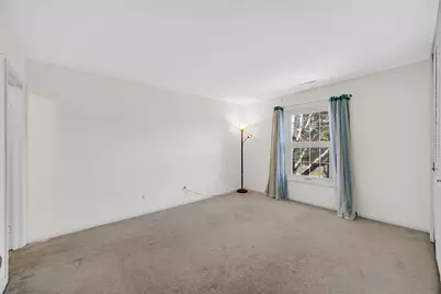 521 Coventry Lane #12, Crystal Lake, IL 60014 - Photo 8