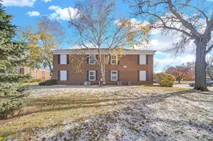 521 Coventry Ln, Crystal Lake, IL 60014 - Photo 30