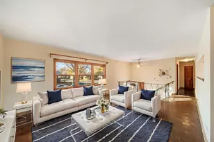 6623 Patton Dr, Woodridge, IL 60517 - Photo 6