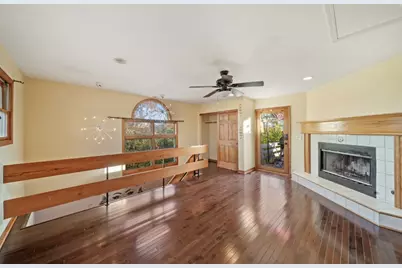 6623 Patton Drive, Woodridge, IL 60517 - Photo 10