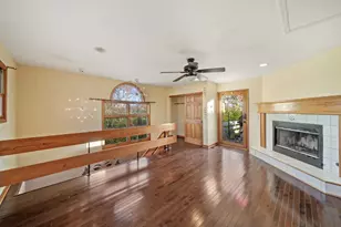 6623 Patton Dr, Woodridge, IL 60517 - Photo 10