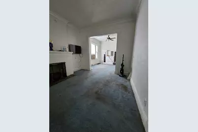 7554 S Saint Lawrence Avenue, Chicago, IL 60619 - Photo 2