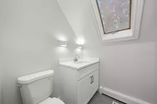 7925 William Dr, Willowbrook, IL 60527 - Photo 14