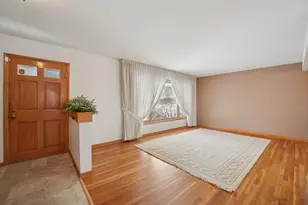 0N314 Leonard St, Winfield, IL 60190 - Photo 2