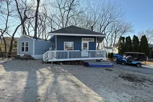 68 Fossil Cove Ln, Wilmington, IL 60481 - Photo 2