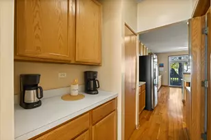 2385 Barnhart St, West Chicago, IL 60185 - Photo 10