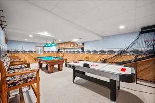 2385 Barnhart St, West Chicago, IL 60185 - Photo 20