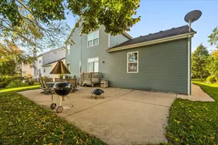 2385 Barnhart St, West Chicago, IL 60185 - Photo 26