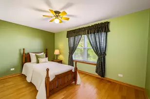 2385 Barnhart St, West Chicago, IL 60185 - Photo 18