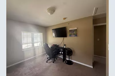 183 N East River Road #C1, Des Plaines, IL 60016 - Photo 14