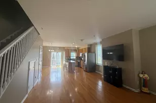 183 N East River Rd, Des Plaines, IL 60016 - Photo 10