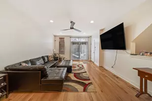 3213 S Wells St, Chicago, IL 60616 - Photo 8