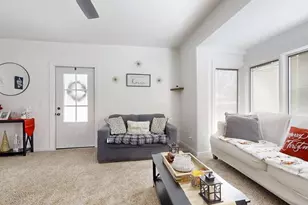 409 N Central St, Tolono, IL 61880 - Photo 6
