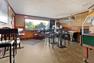 195 N Main Street, Burlington, IL 60109 - Photo 12