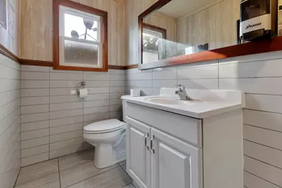 195 N Main Street, Burlington, IL 60109 - Photo 20