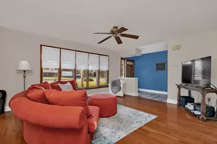 24055 S Lakeview Dr, Minooka, IL 60447 - Photo 4