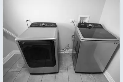 7916 McVicker Avenue, Burbank, IL 60459 - Photo 16