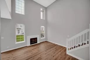 2205 Rossiter Pkwy, Plainfield, IL 60586 - Photo 8