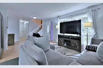 658 Claridge Circle, Hoffman Estates, IL 60169 - Photo 20