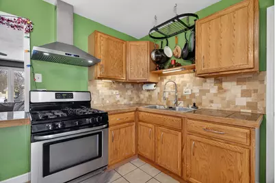 2550 Garden Court, Joliet, IL 60435 - Photo 8