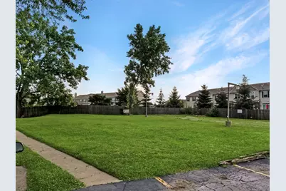 [Address not provided], Saint Charles, IL 60174 - Photo 4