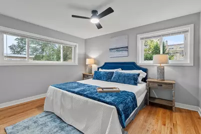 7249 N Campbell Avenue #B, Chicago, IL 60645 - Photo 12