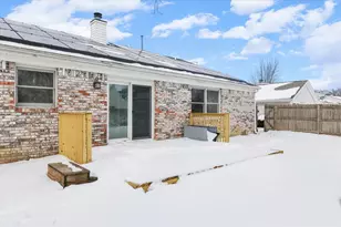 610 Sherwood Dr, Saint John, IL 61873 - Photo 32