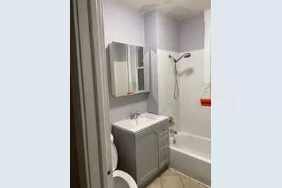 1752 E 72nd Place #1, Chicago, IL 60649 - Photo 4