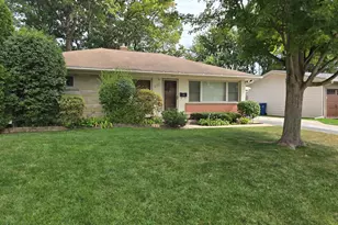 1025 Longaker Rd, Northbrook, IL 60062 - Photo 1