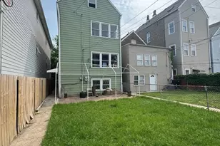 2722 W 23rd St, Chicago, IL 60608 - Photo 2