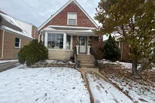 2904 W 103rd St, Chicago, IL 60655 - Photo 1