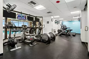 2650 N Lakeview Ave, Chicago, IL 60614 - Photo 14