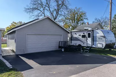 428 E Chapel Street, Rockton, IL 61072 - Photo 4