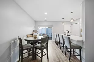 1288 N Whitewater Ln, Palatine, IL 60074 - Photo 6