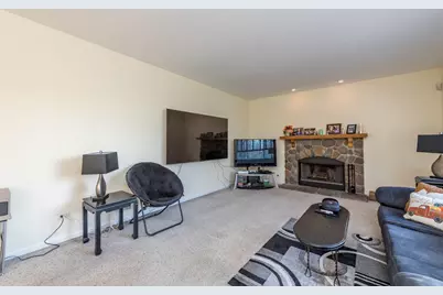 39128 N Ogden Lane, Beach Park, IL 60083 - Photo 8