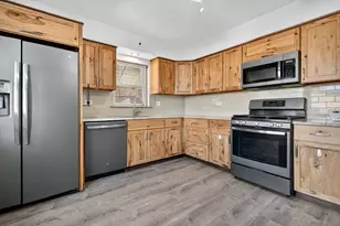 6408 W Raven St, Chicago, IL 60631 - Photo 8