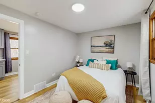 2701 S Hillock Ave, Chicago, IL 60608 - Photo 14