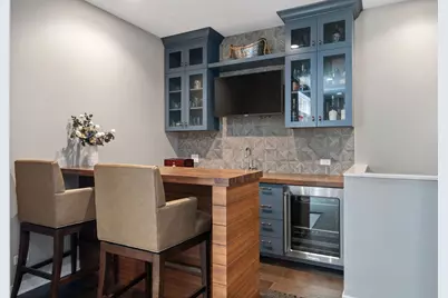 232 E 18th Street, Chicago, IL 60616 - Photo 26