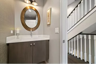 232 E 18th Street, Chicago, IL 60616 - Photo 16